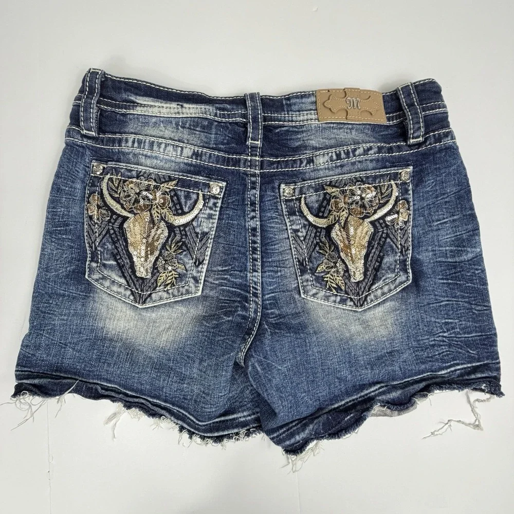 Miss Me Longhorn Embroidered Denim Shorts Women's Size 31 Mid Rise Western Boho - Picture 1 of 10
